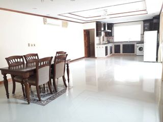 Haus zur Miete mit 4 Zimmer in Bang Lamung, Chonburi