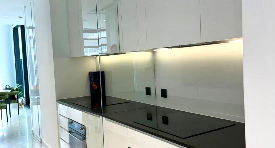 À vendre 2 chambres condo à Sathon, Bangkok