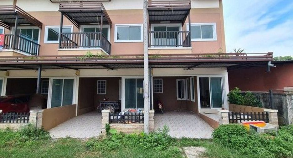 À vendre 1 chambre maison de ville à Phrom Khiri, Nakhon Si Thammarat