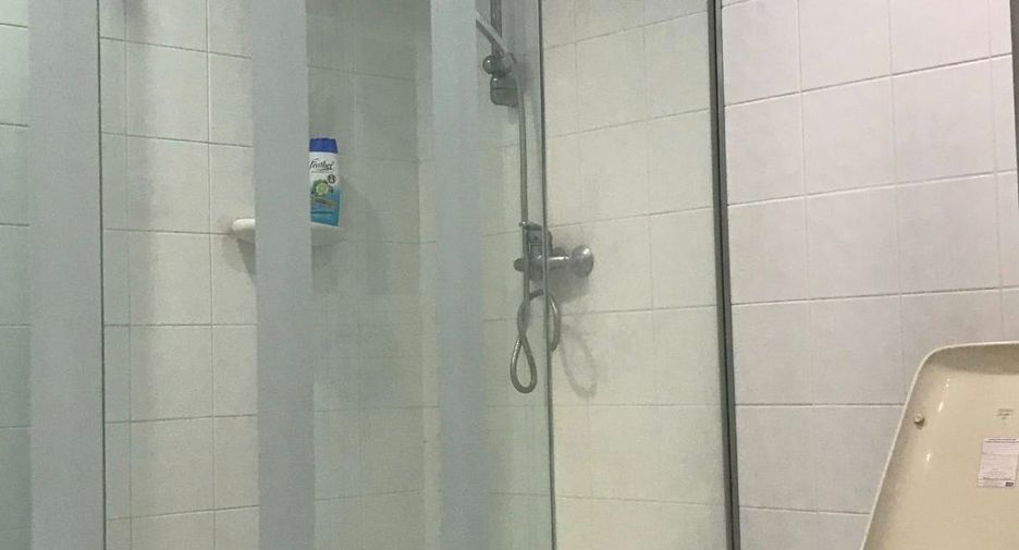 For rent 2 bedrooms condo in Pathum Wan, Bangkok