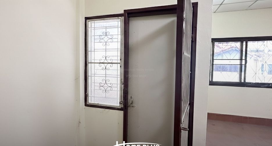 For sale 2 bedrooms house in Khlong Luang, Pathum Thani