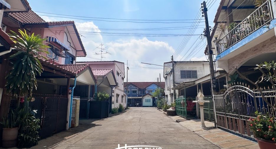 For sale 2 bedrooms house in Khlong Luang, Pathum Thani
