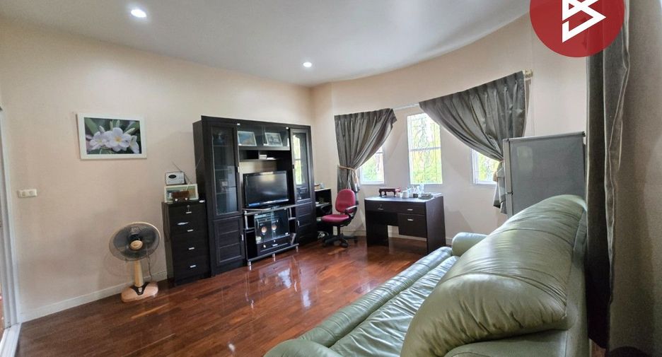 For sale 4 bedrooms house in Nong Chok, Bangkok