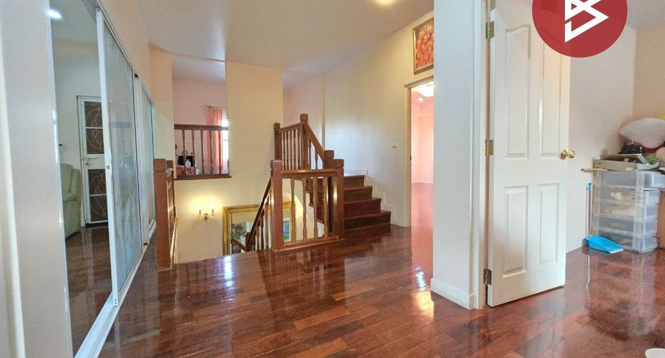 For sale 4 bedrooms house in Nong Chok, Bangkok