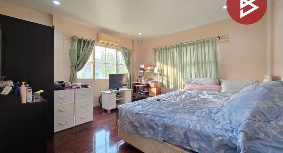 For sale 4 bedrooms house in Nong Chok, Bangkok