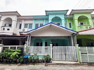 出售 1 卧室 联排别墅 在 Bang Bua Thong, Nonthaburi