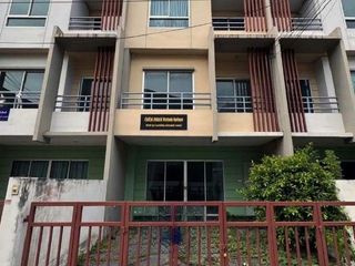 出售 1 卧室 联排别墅 在 Bang Bua Thong, Nonthaburi