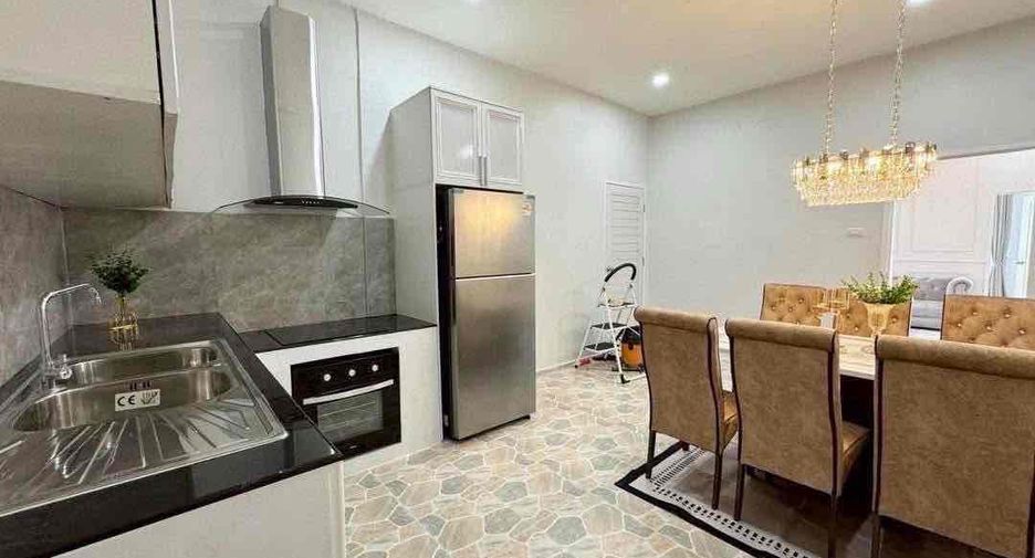 For rent 3 ベッドルーム villa in Bang Lamung, Chonburi