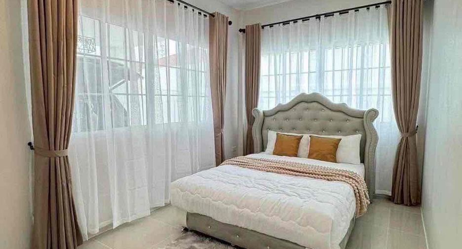 For rent 3 ベッドルーム villa in Bang Lamung, Chonburi