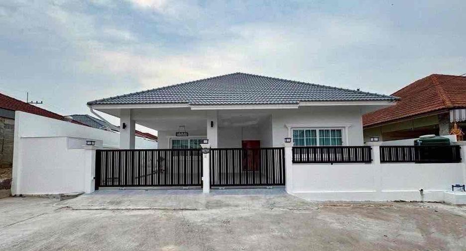 For rent 3 ベッドルーム villa in Bang Lamung, Chonburi