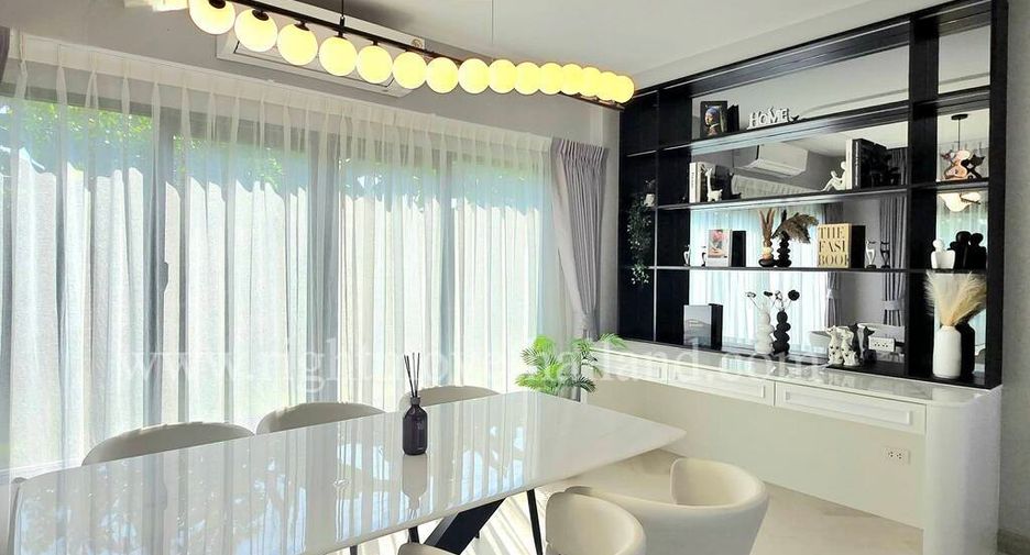 For rent and for sale 4 bedrooms house in Bang Phli, Samut Prakan