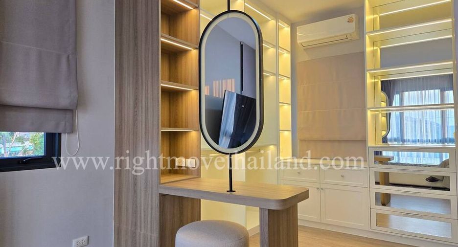 For rent and for sale 4 bedrooms house in Bang Phli, Samut Prakan