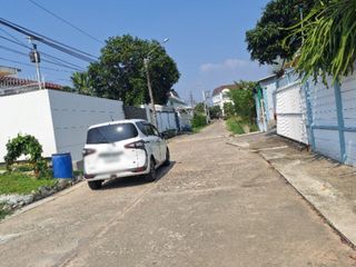 For sale land in Mueang Samut Prakan, Samut Prakan