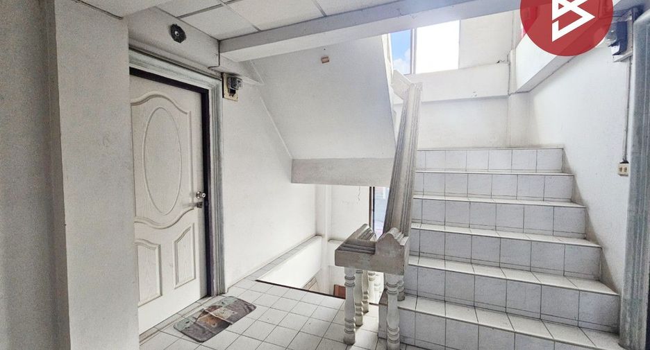 出售 15 卧室 公寓式住宅 在 Bang Phli, Samut Prakan