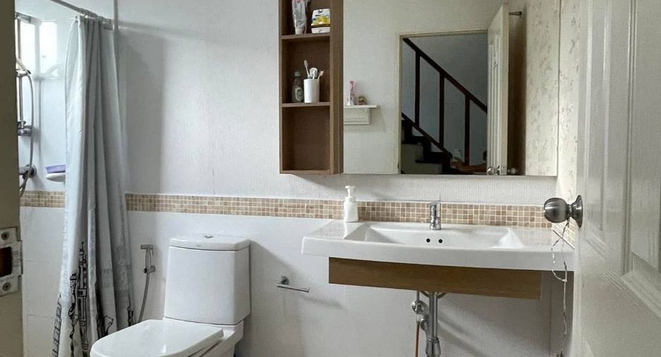 Haus zum Kauf mit 3 Zimmer in San Kamphaeng, Chiang Mai