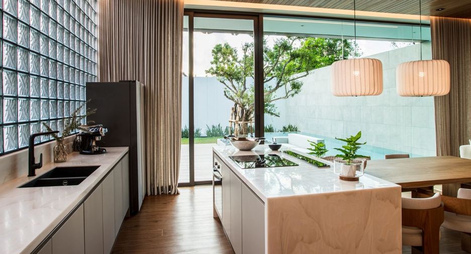 For sale 3 bedrooms villa in Thalang, Phuket