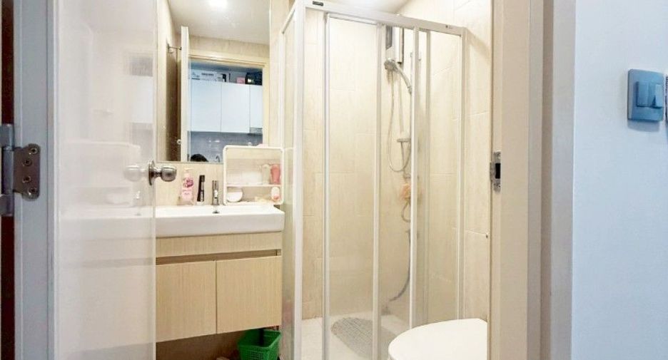 À vendre 1 chambre condo à Lat Phrao, Bangkok