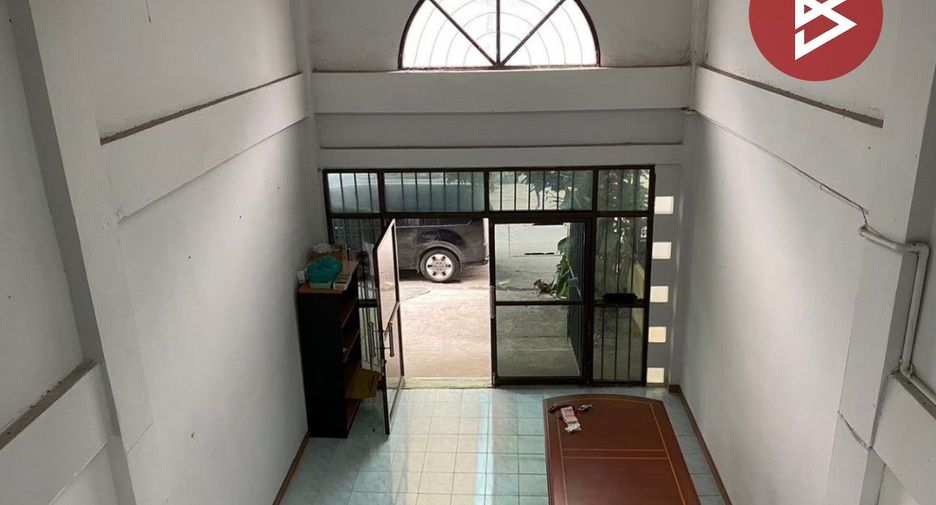 For sale 2 bedrooms retail Space in Min Buri, Bangkok