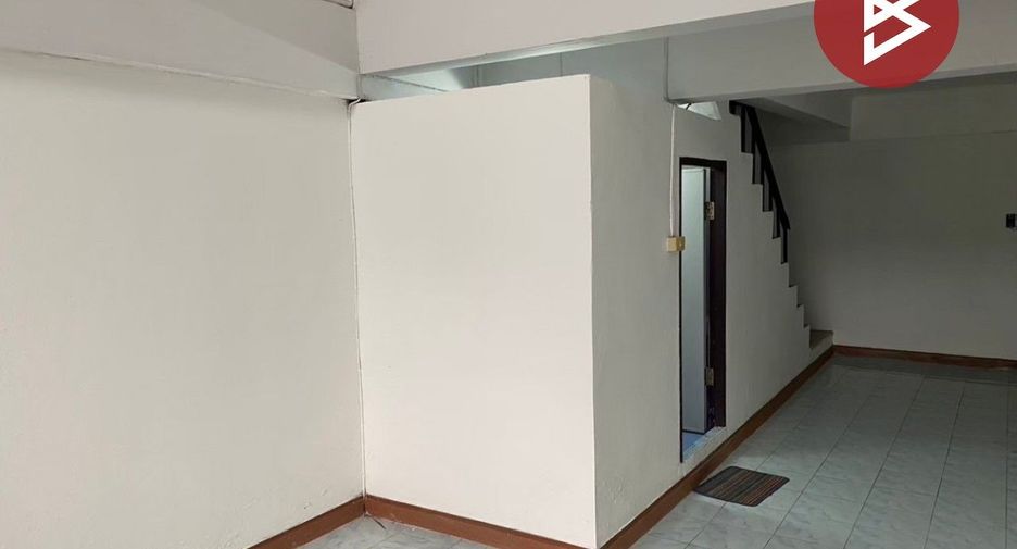 For sale 2 bedrooms retail Space in Min Buri, Bangkok
