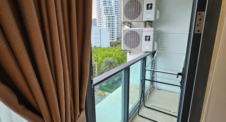 For sale 1 bed condo in Bang Lamung, Chonburi