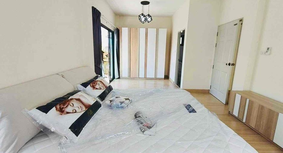 For rent 3 bedrooms house in Bang Lamung, Chonburi