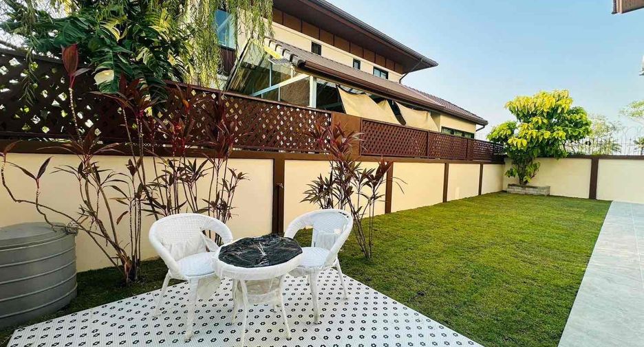 For rent 3 bedrooms house in Bang Lamung, Chonburi