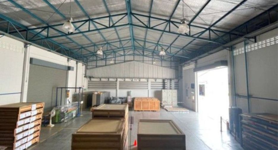 For sale warehouse in Mueang Lamphun, Lamphun