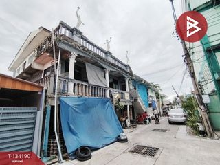 À vendre 8 chambres maison à Phra Pradaeng, Samut Prakan