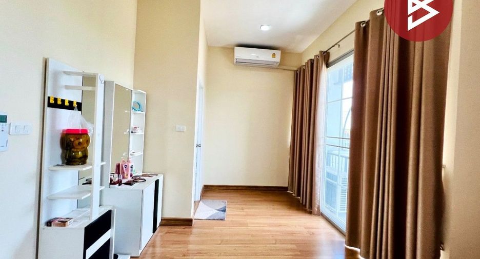 For rent and for sale 5 bedrooms townhouse in Bueng Kum, Bangkok