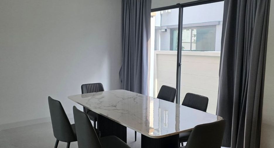 For rent 4 bedrooms condo in Bang Phli, Samut Prakan