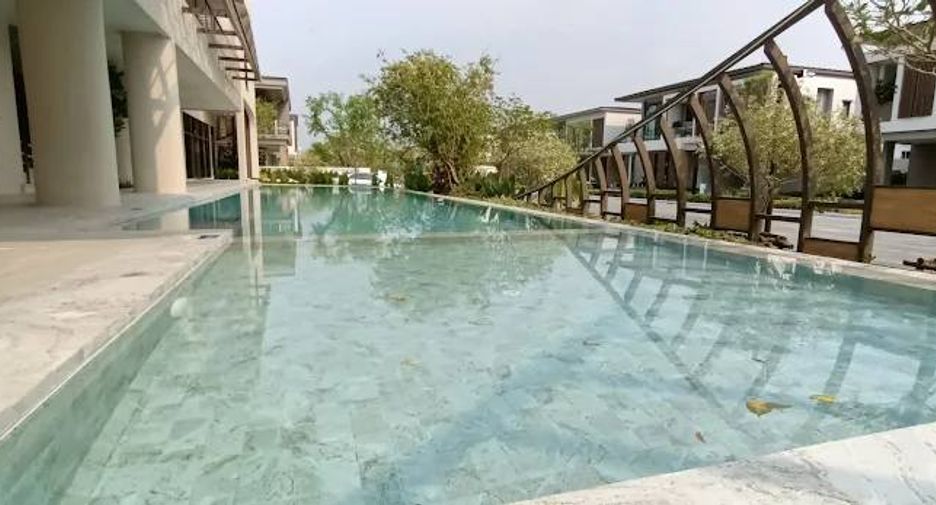 For rent 4 bedrooms condo in Bang Phli, Samut Prakan