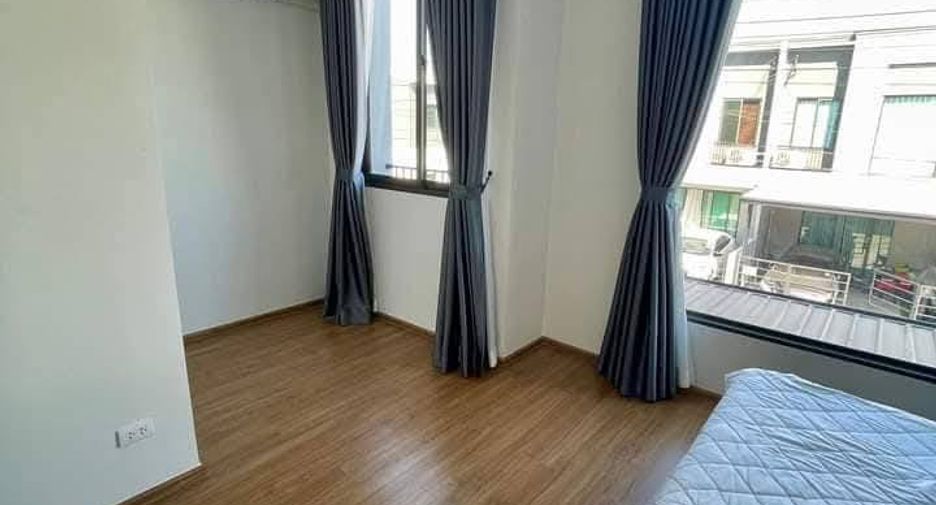 For rent 3 bedrooms house in Bang Phli, Samut Prakan