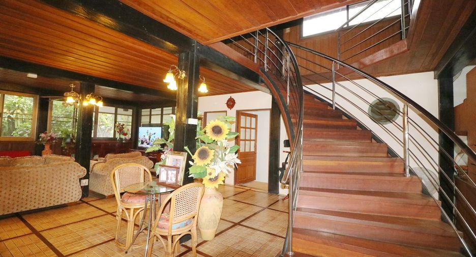 Продажа 4 спальни дом в Mueang Udon Thani, Удонтани