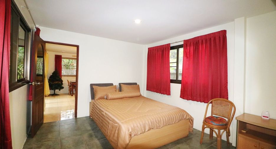 Продажа 4 спальни дом в Mueang Udon Thani, Удонтани