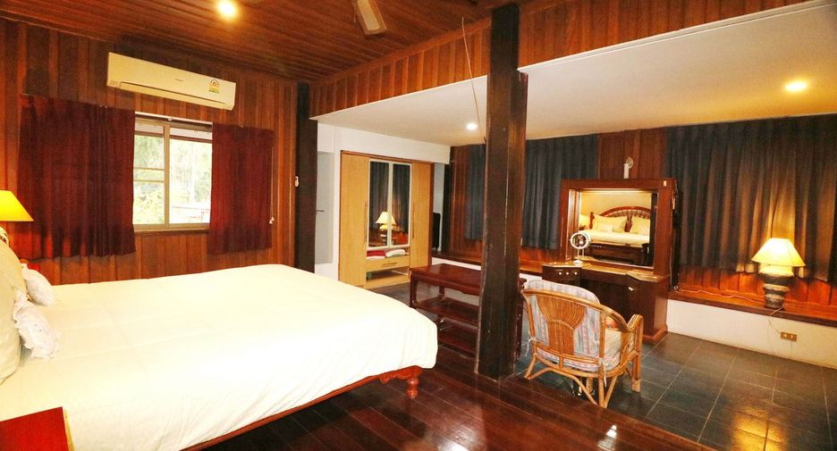 Продажа 4 спальни дом в Mueang Udon Thani, Удонтани