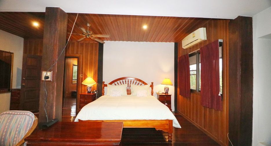 Продажа 4 спальни дом в Mueang Udon Thani, Удонтани