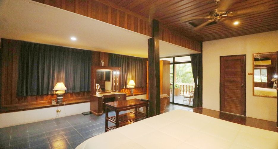 Продажа 4 спальни дом в Mueang Udon Thani, Удонтани