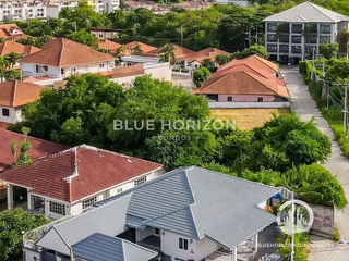 Villa zur Miete mit 4 Zimmer in Bang Lamung, Chonburi