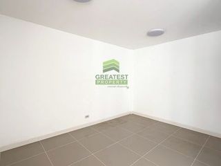 For sale 4 bedrooms house in Mueang Nonthaburi, Nonthaburi