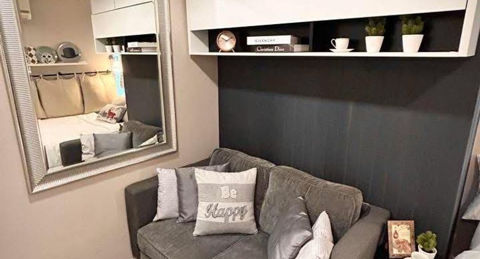 For rent 3 bedrooms condo in Huai Khwang, Bangkok