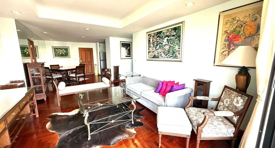 À louer 2 chambres condo à Yan Nawa, Bangkok