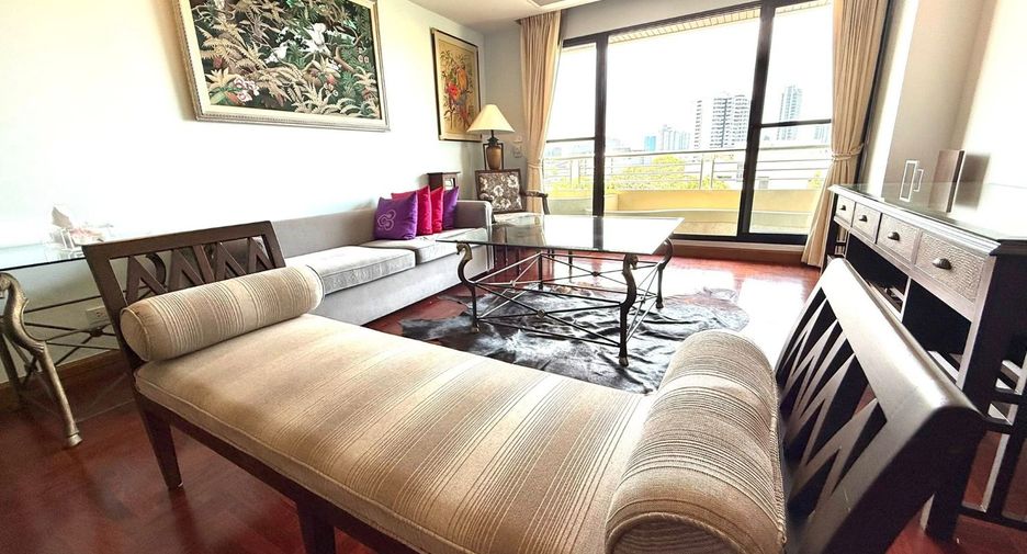 À louer 2 chambres condo à Yan Nawa, Bangkok