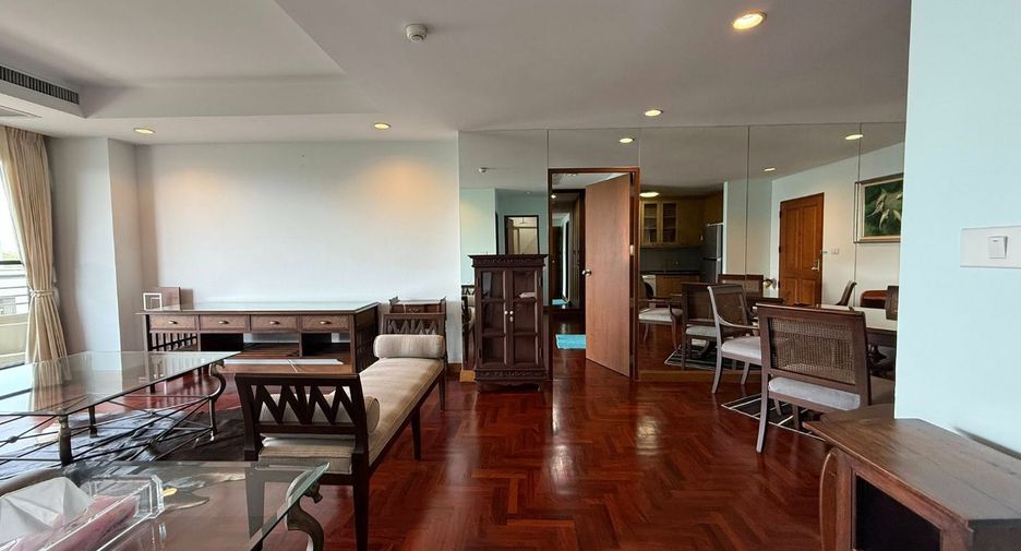 À louer 2 chambres condo à Yan Nawa, Bangkok