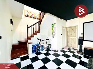 Reihenhaus zum Kauf mit 3 Zimmer in Bang Phli, Samut Prakan