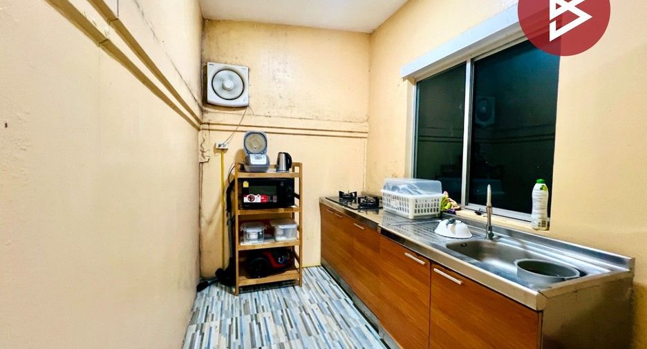 Reihenhaus zum Kauf mit 3 Zimmer in Bang Phli, Samut Prakan