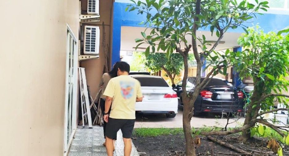 出售 3 卧室 独立屋 在 Bang Khen, 曼谷