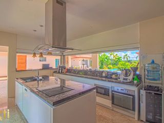 For sale 5 ベッドルーム villa in Bang Lamung, Chonburi