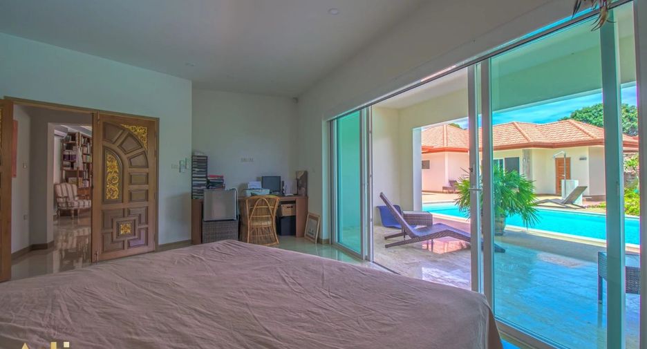 Villa zum Kauf mit 5 Zimmer in Bang Lamung, Chonburi