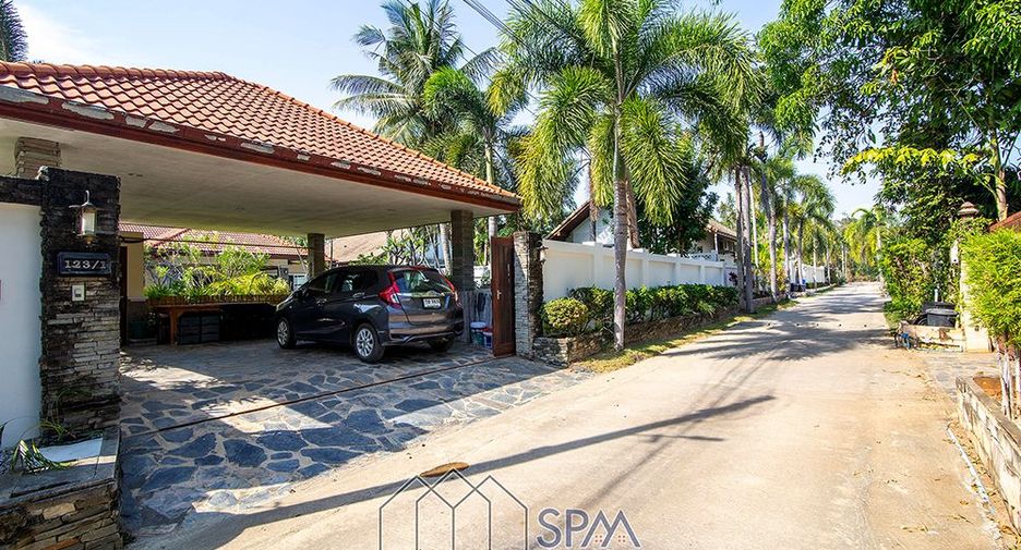 For rent 3 bedrooms villa in Sam Roi Yot, Prachuap Khiri Khan