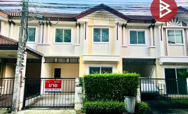 For sale 3 bedrooms townhouse in Min Buri, Bangkok